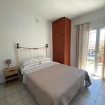 Annalisa & Skala (Kefalonia)
